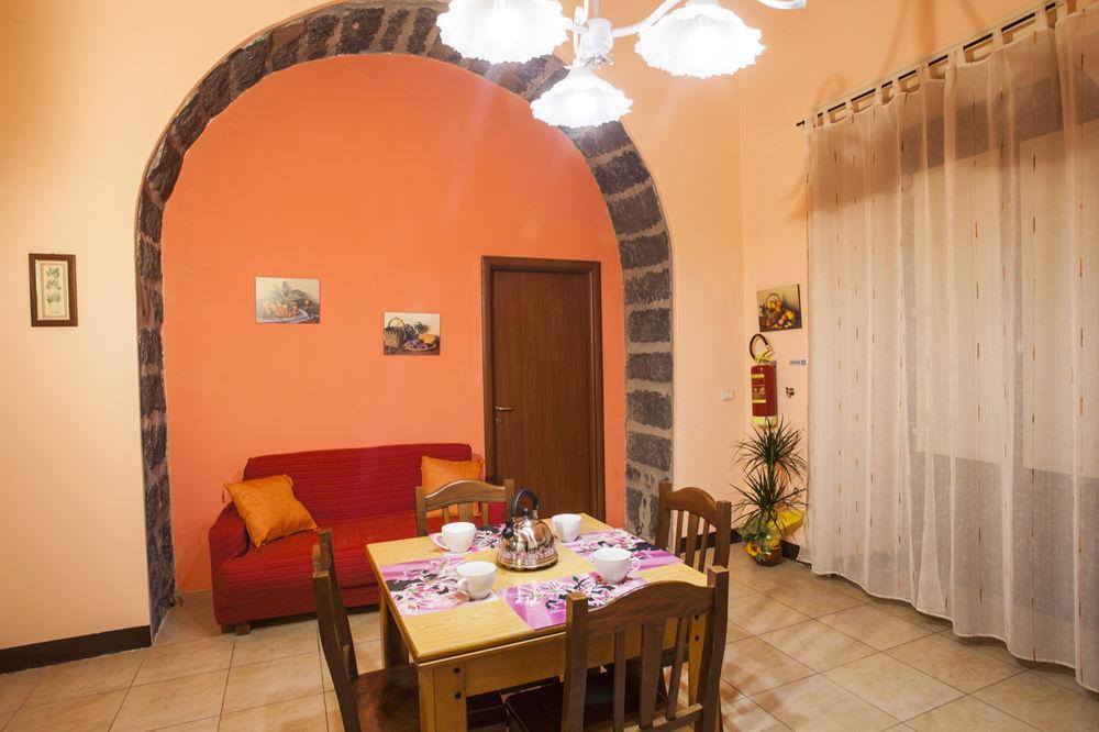 Siciliaetnamare Bed & Breakfast Riposto Exterior photo