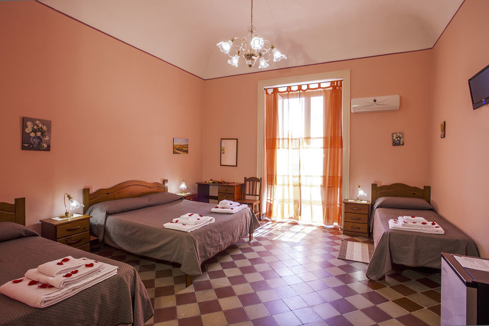 Siciliaetnamare Bed & Breakfast Riposto Exterior photo