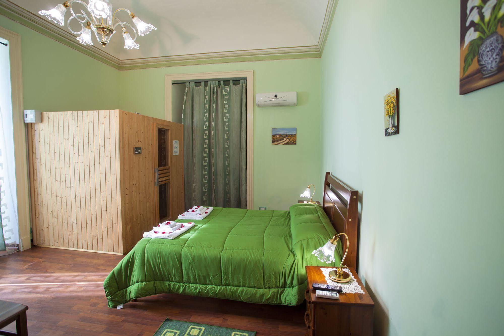 Siciliaetnamare Bed & Breakfast Riposto Exterior photo