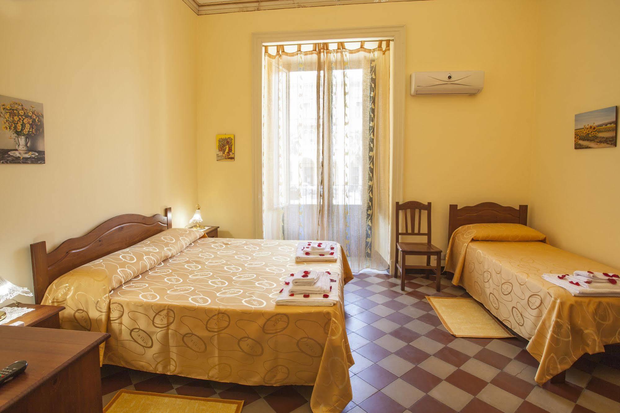 Siciliaetnamare Bed & Breakfast Riposto Exterior photo