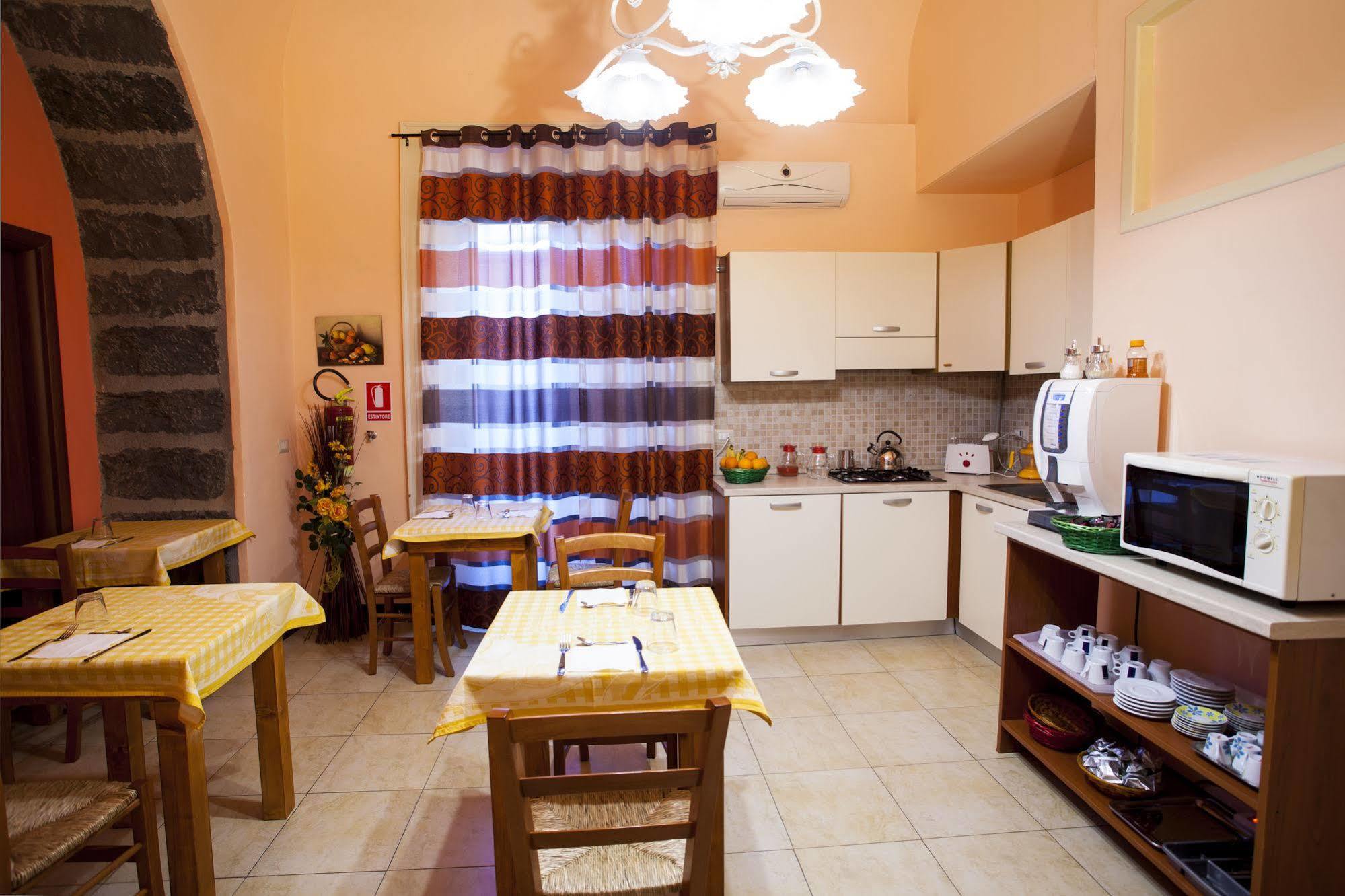 Siciliaetnamare Bed & Breakfast Riposto Exterior photo